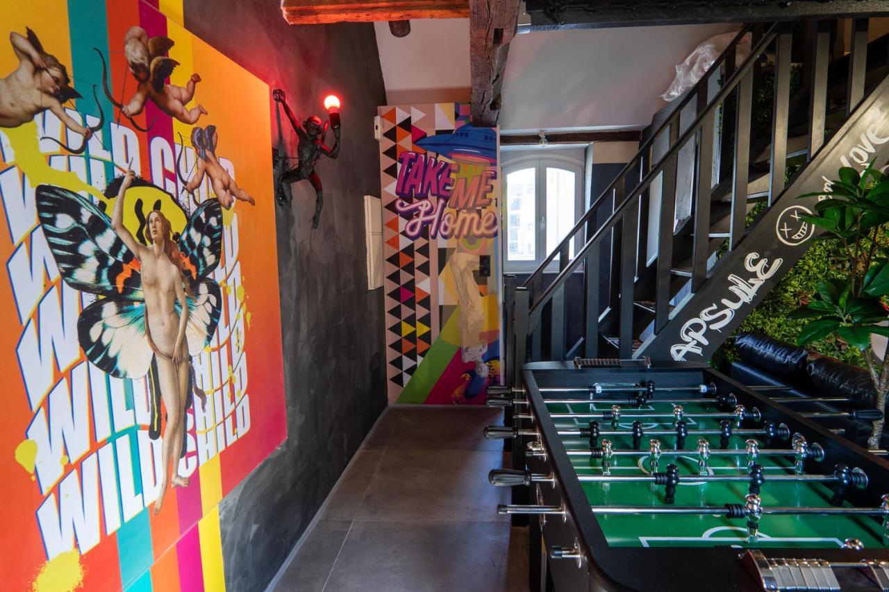 Capsule Art Deco - Jacuzzi - Netflix - Home Cinema - Arcade De Jeux & Nintendo Switch - 2 Chambres - Filet Suspendu Valenciennes Zewnętrze zdjęcie