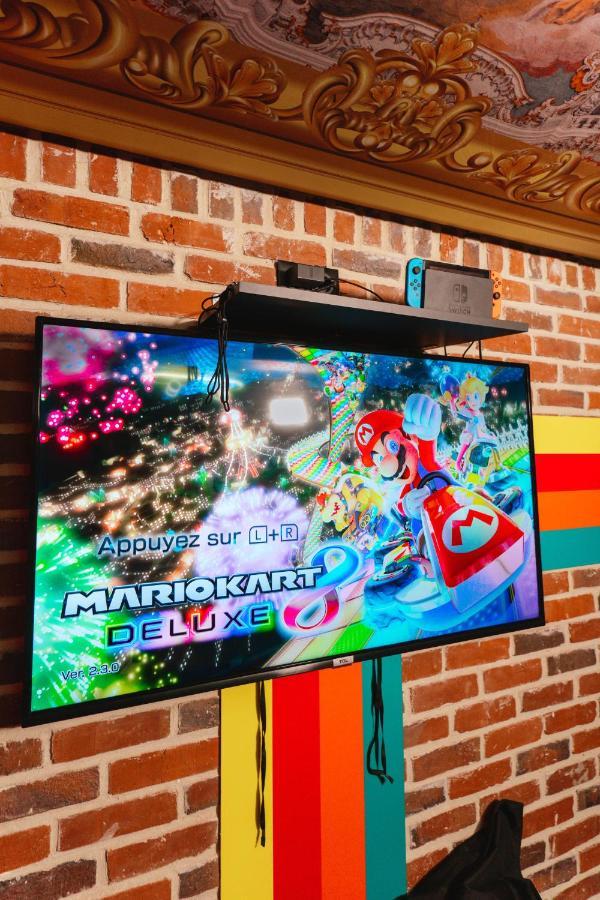 Capsule Art Deco - Jacuzzi - Netflix - Home Cinema - Arcade De Jeux & Nintendo Switch - 2 Chambres - Filet Suspendu Valenciennes Zewnętrze zdjęcie